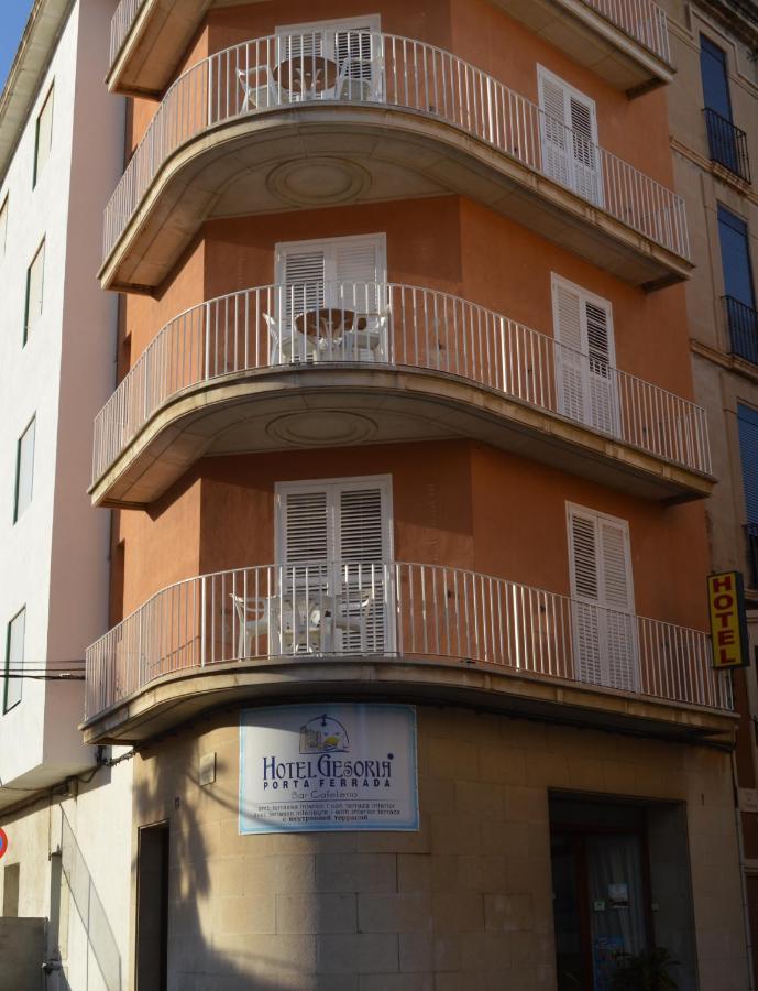 Hotel Apartaments Gesoria Porta Ferrada サン・フェリウ・ダ・ギショルス エクステリア 写真